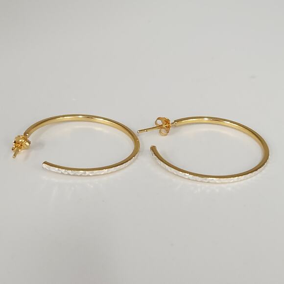 Elegant 925 Sterling Silver & Gold Tone Diamond Cut Hoop Earrings - Picture 5 of 11